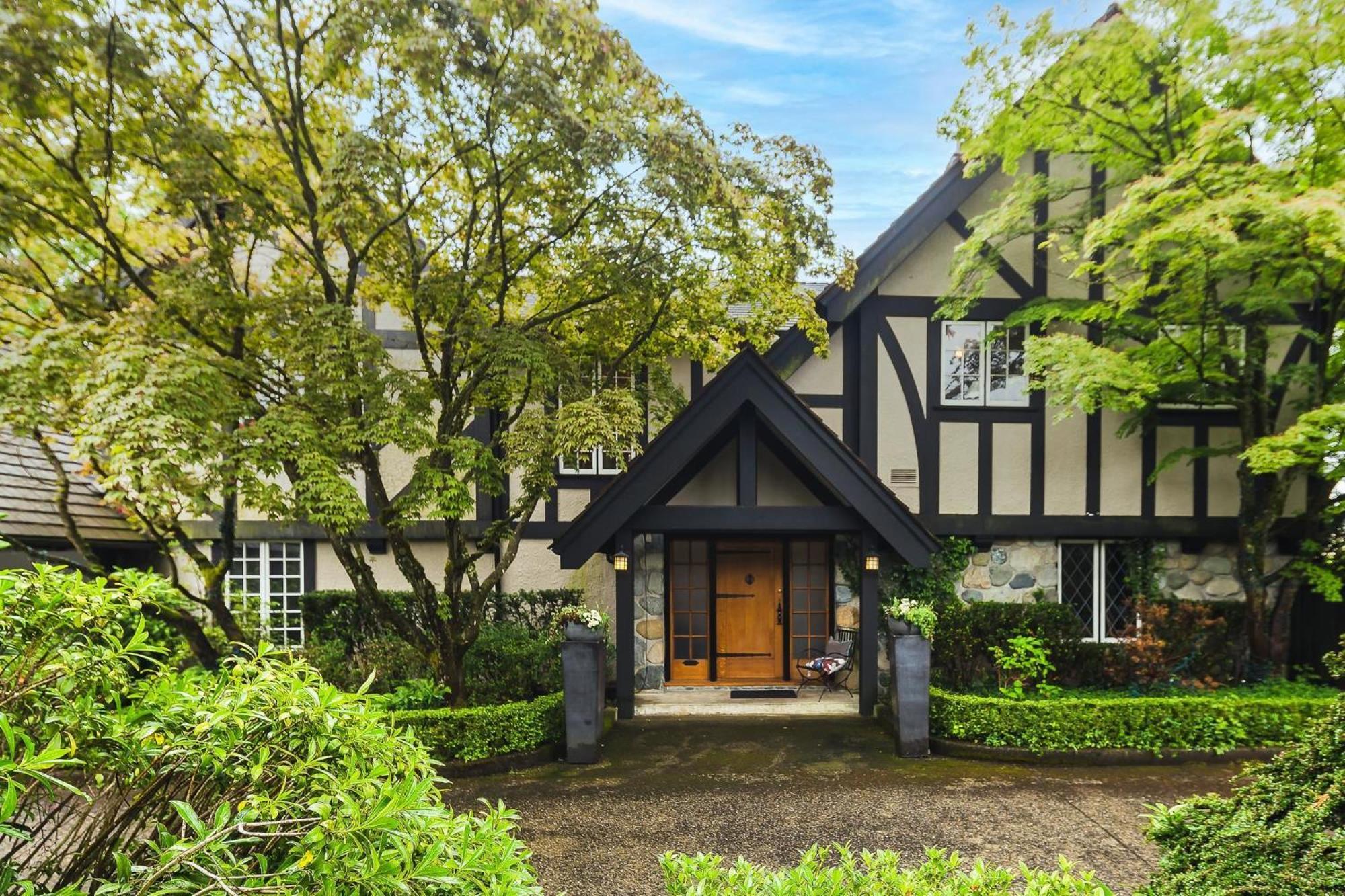 Suite Smart West Vancouver Bagian luar foto